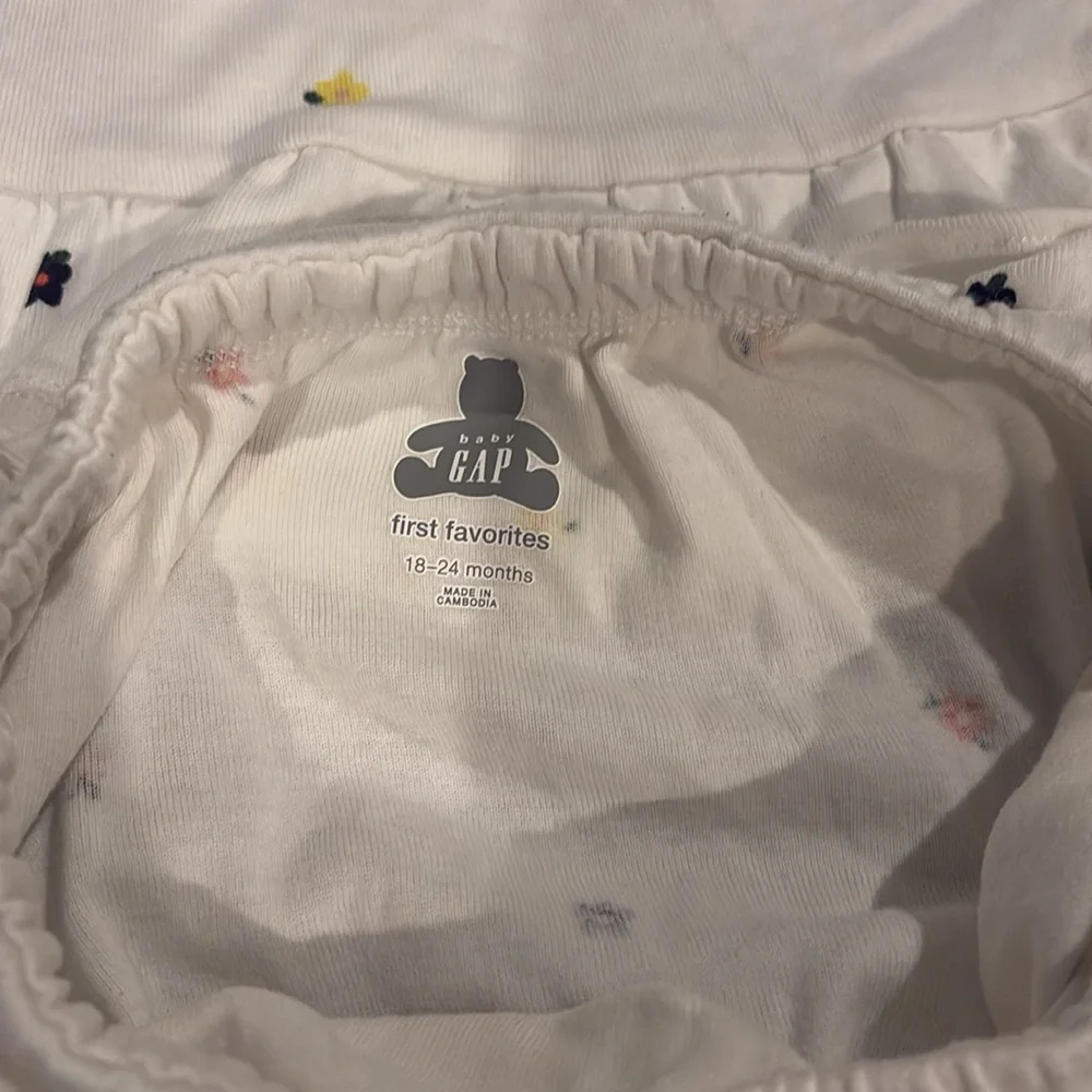 Baby GAP White Floral Baby Outfit 18-24M